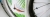 Montage des speichenschutzes mit clips